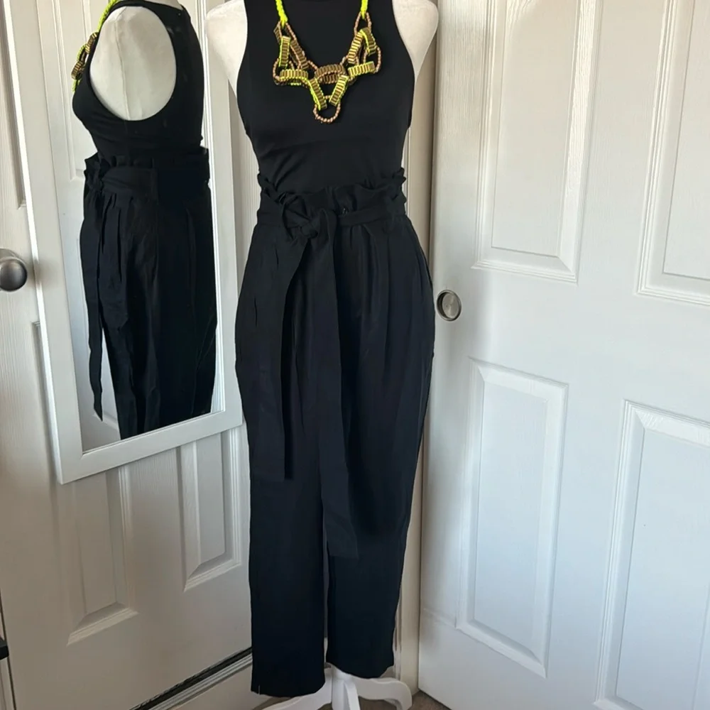 ON 34th black paper-bag pants - Picture 1 of 9